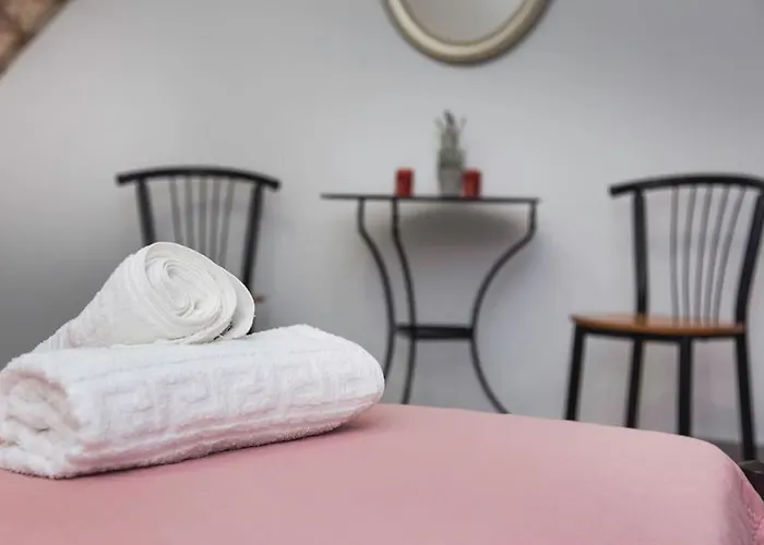 Kalliston House With A Yard * La Canea