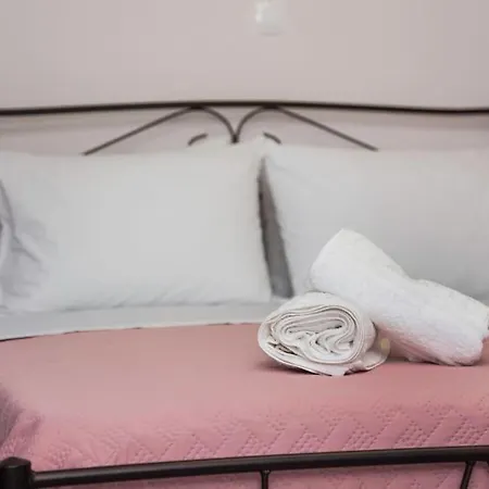 Kalliston House With A Yard