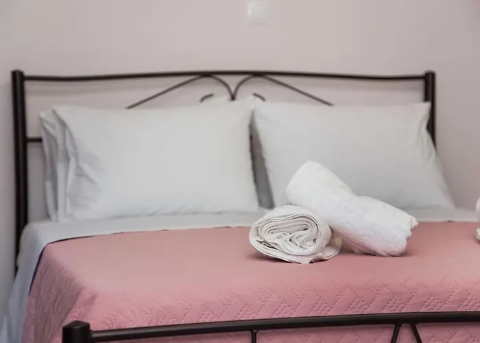 Kalliston House With A Yard